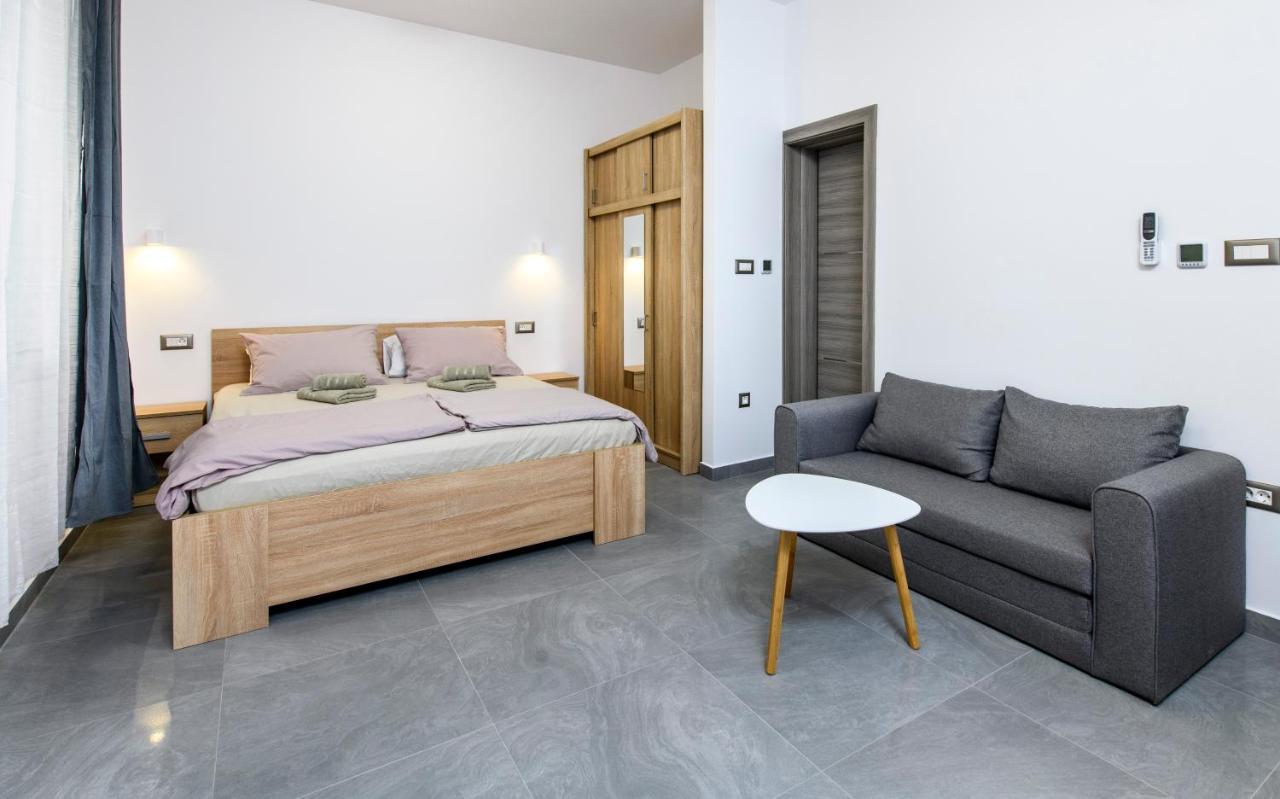 Apartment Delalle Спліт Екстер'єр фото