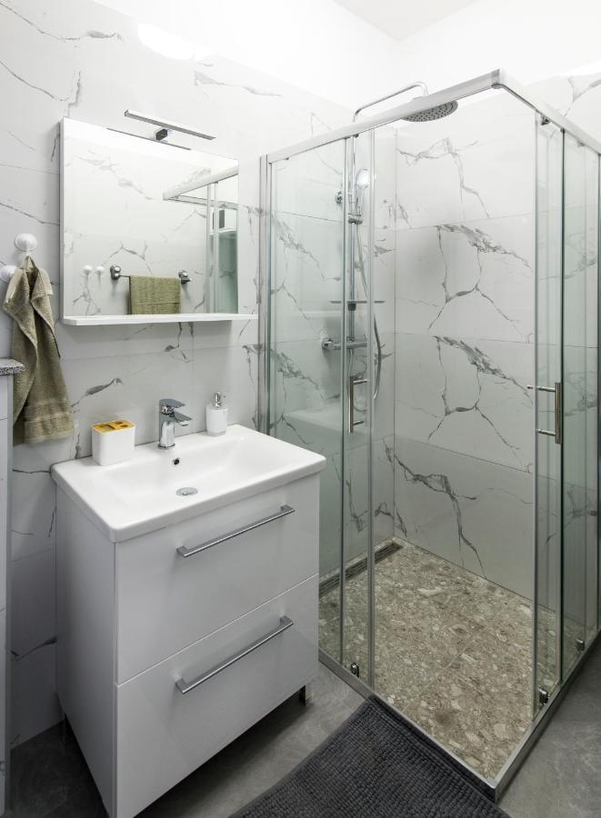 Apartment Delalle Спліт Екстер'єр фото